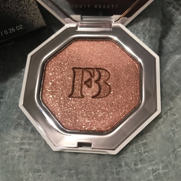 Fenty Beauty by Rihanna Killawatt Foil Freestyle Highlighter Penny4uthots - Picture 2 of 3